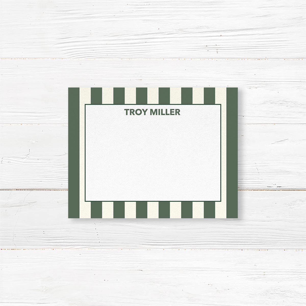 Classic Green Winter Crest Note Card