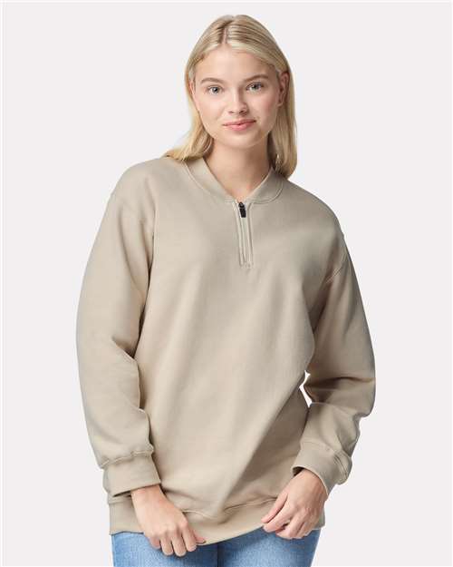 Gildan - Unisex Softstyle® Midweight Quarter-Zip Sweatshirt - SF008
