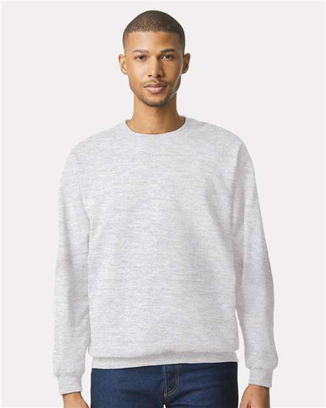 Gildan - Unisex Softstyle® Midweight Crewneck Sweatshirt - SF000